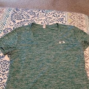 Under armour v neck dry fit shirt
